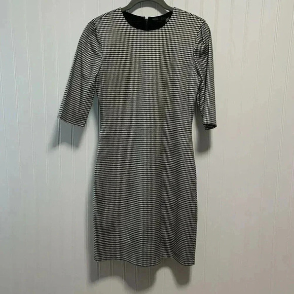 ALICE + OLIVIA Delora Houndstooth Check Dress - Picture 5 of 9